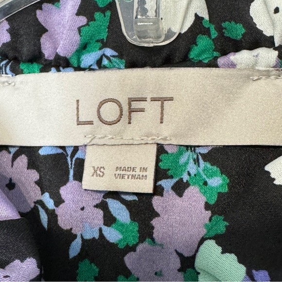 LOFT Tie Neck Floral Blouse | Size XS | Black Purple Green - Picture 5 of 6